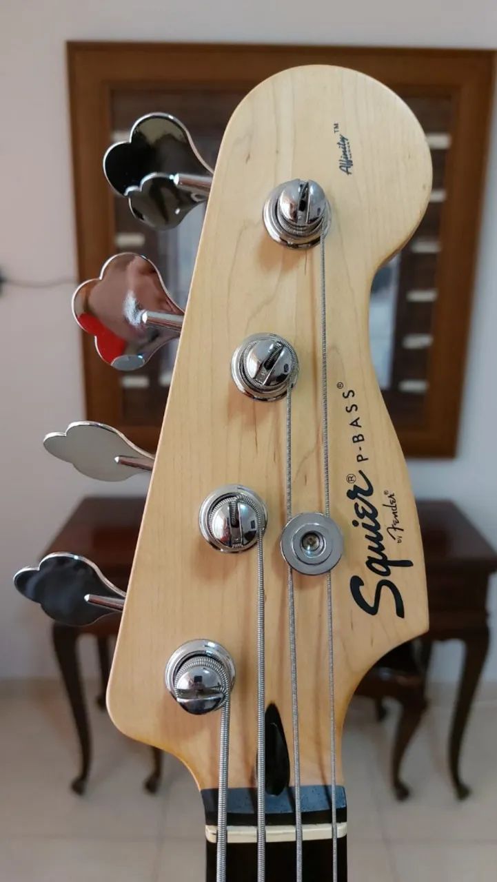 Squier Precision Bass - Foto 2
