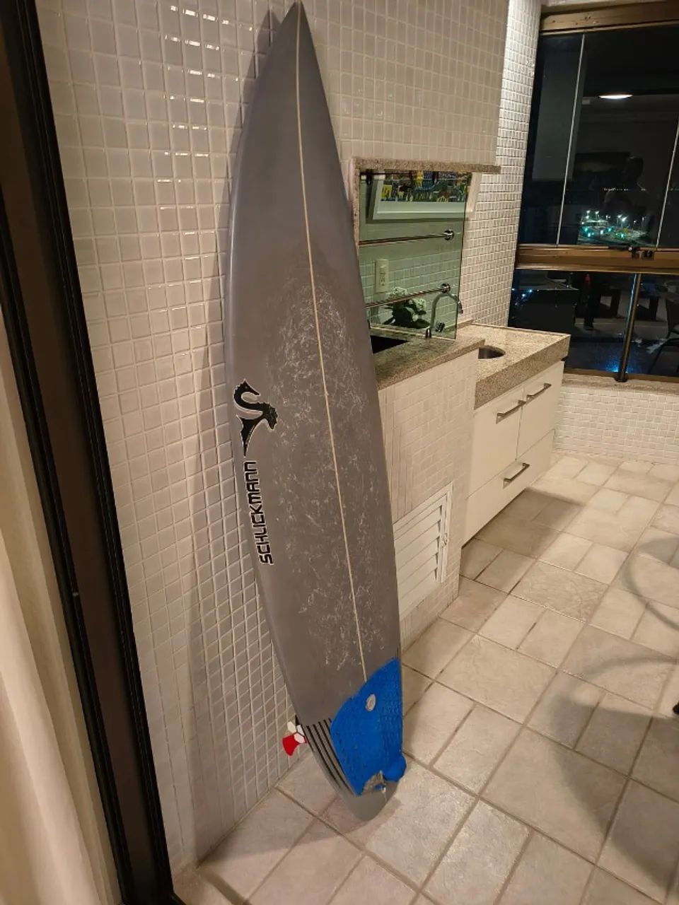 Prancha de surf 6'0 Schlickman semi nova - Foto 3
