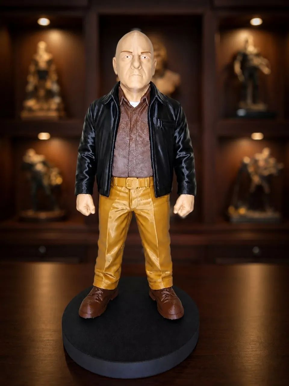 Boneco Hank Schrader Breaking Bad Colecionável 24,2 Cm