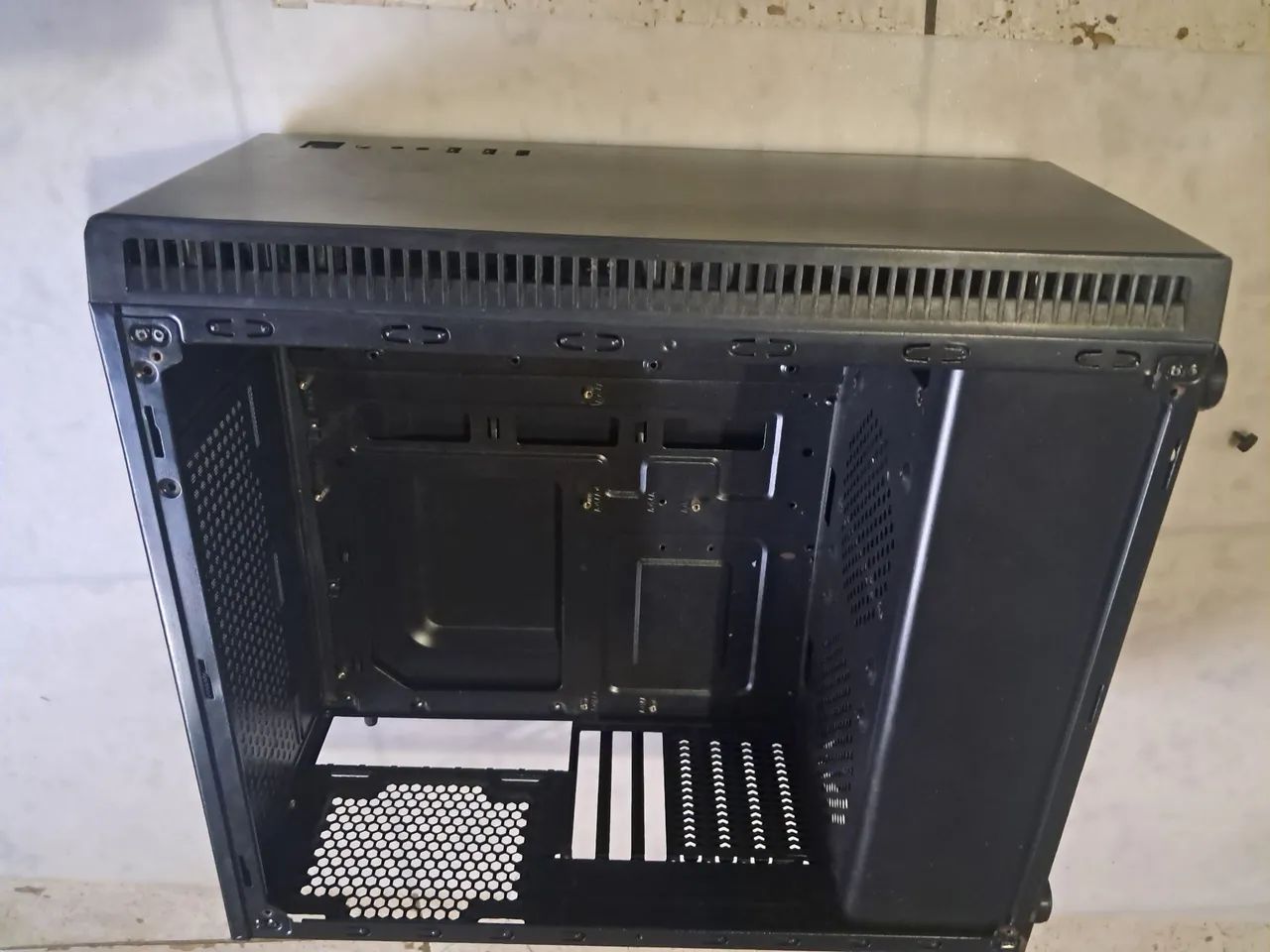 Gabinete game