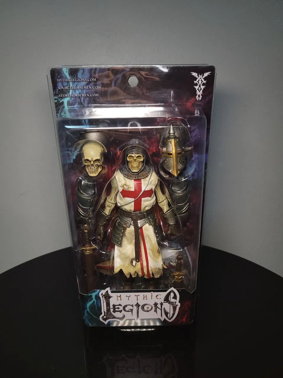 Cursed templar mythic legions  - Foto 2