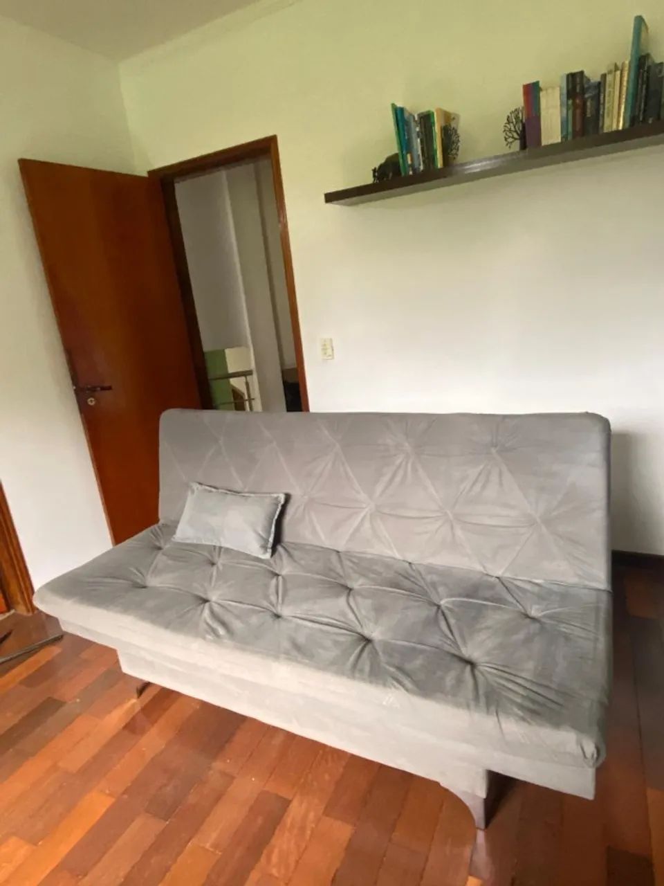 Sofá Cama Cinza Claro Neutro  - Foto 3