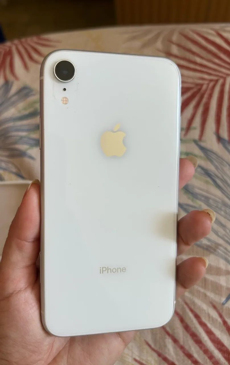 iPhone XR branco 64GB  - Foto 2