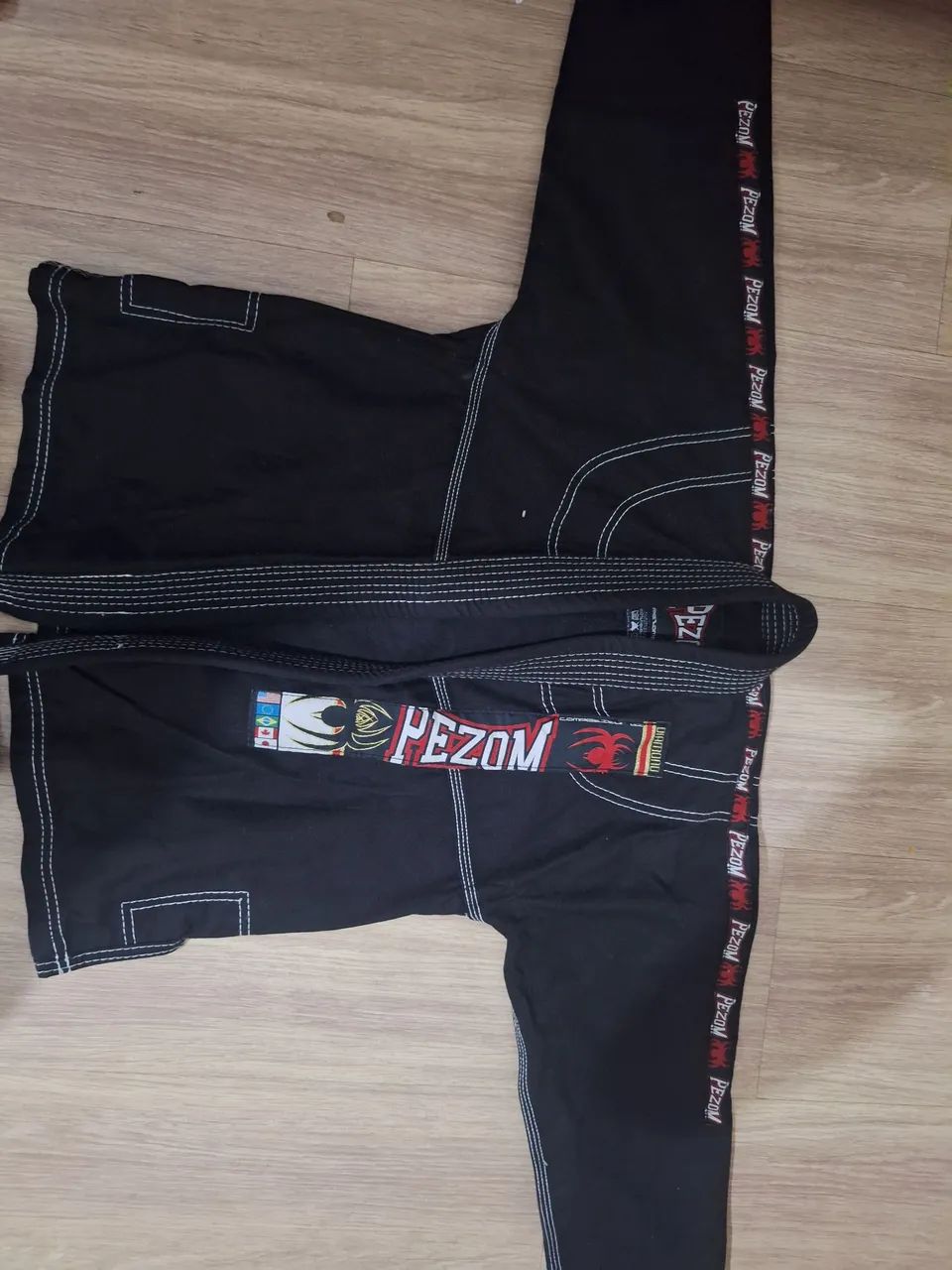 KIMONO PEZOM M2 ORIGINAL USADO 1 VEZ - Foto 2