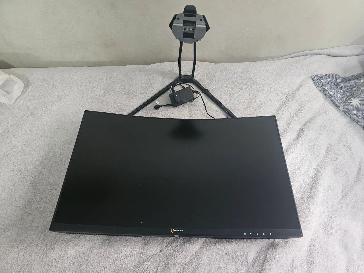 Monitor curvo 27 polegadas, Husky Gaming, HD, 120Hz, Usado - Foto 4
