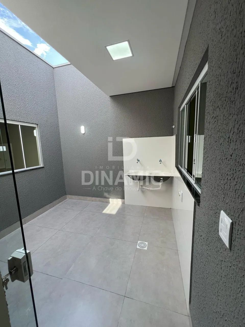 Casa com suíte e churrasqueira no Residencial Itaipu GO - Foto 4