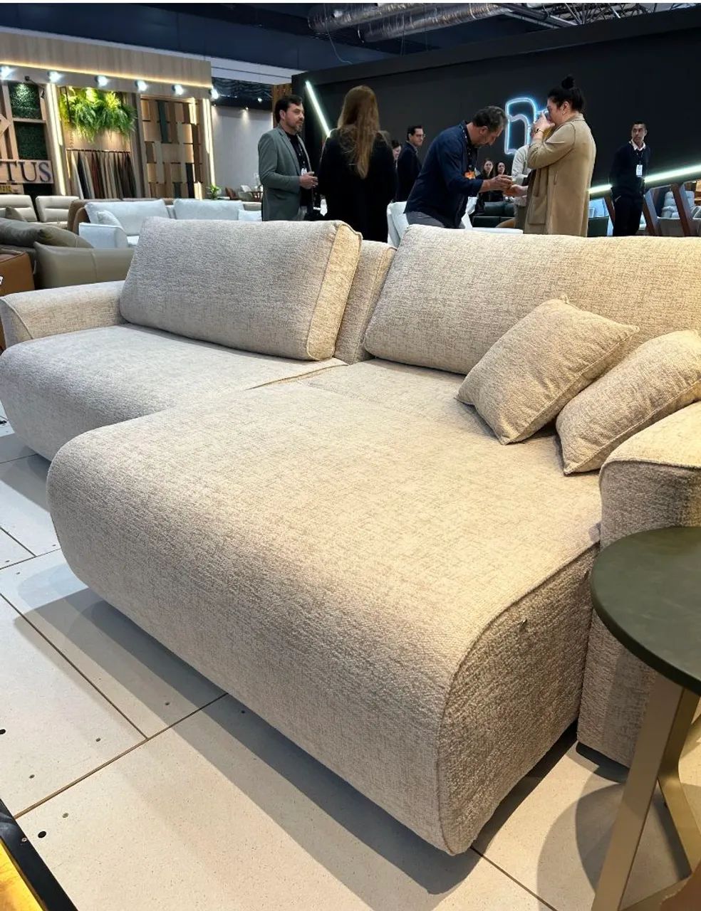 Sofa sem caixa  - Foto 5