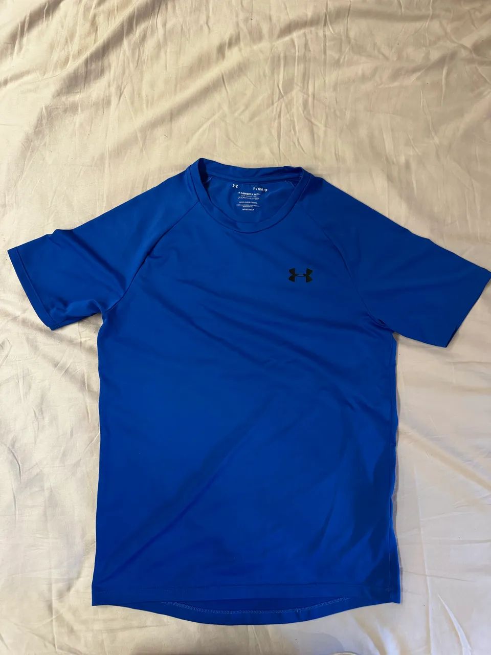 Camiseta Under Armour tamanho P - Foto 3