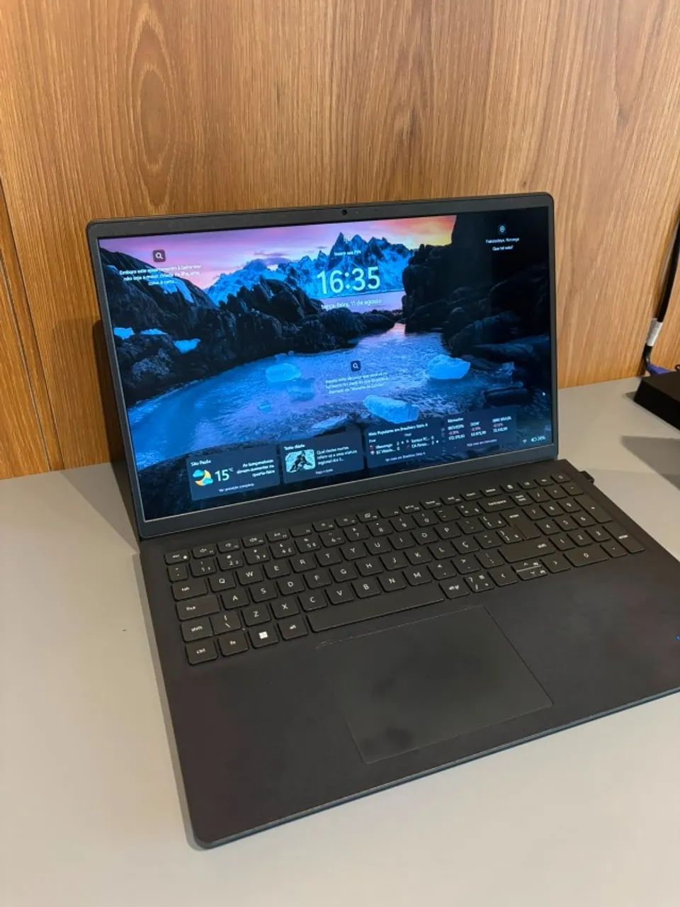 Notebook Dell Inspiron 15 3520 Intel Core i5 8GB RAM 512GB SSD