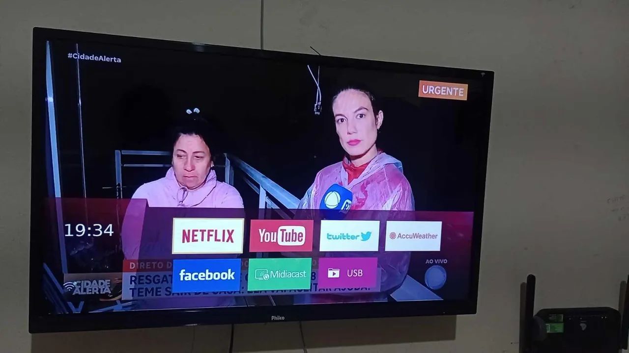 Smart tv de 42"Pol bem conservada  - Foto 2