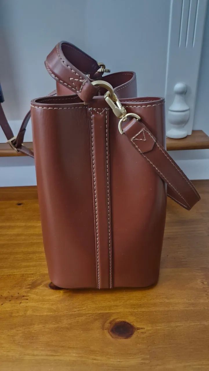 Bolsa Schutz caramelo.  - Foto 4