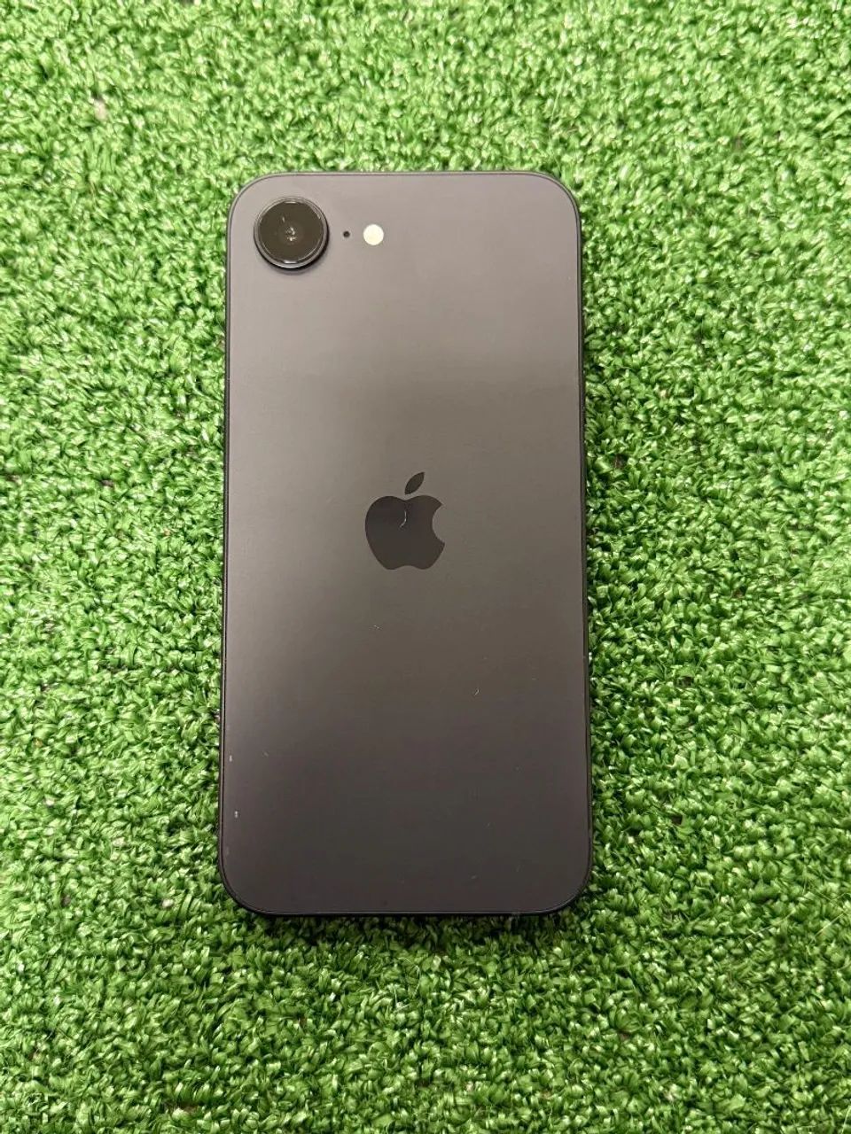 Iphone 16e impecável  - Foto 2
