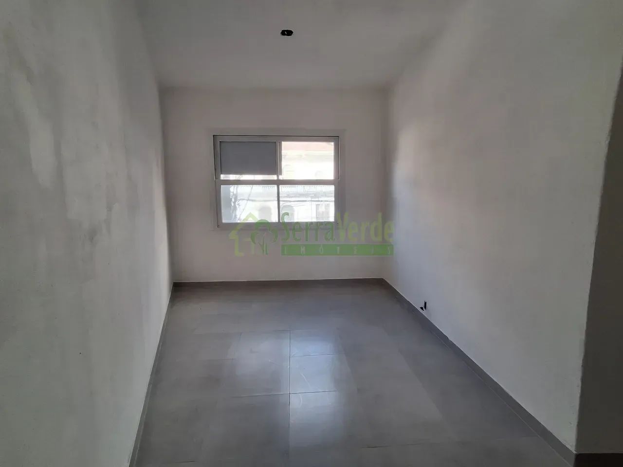 CENTRO (SALA COMERCIAL EM ÓTIMA LOCALIZAÇÃO)