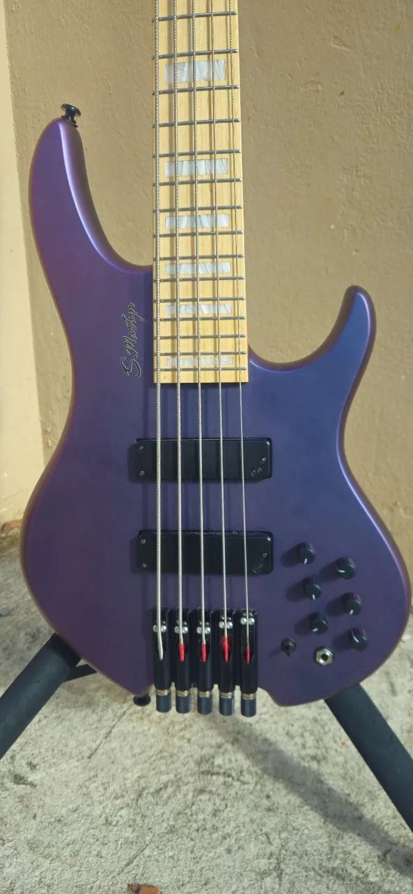 Baixo Headless S Martyn