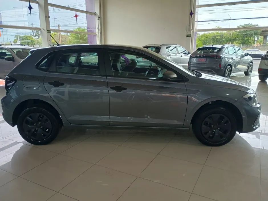 Volkswagen Polo Track 1.0 Flex 12V 5p, foto 3 de 8
