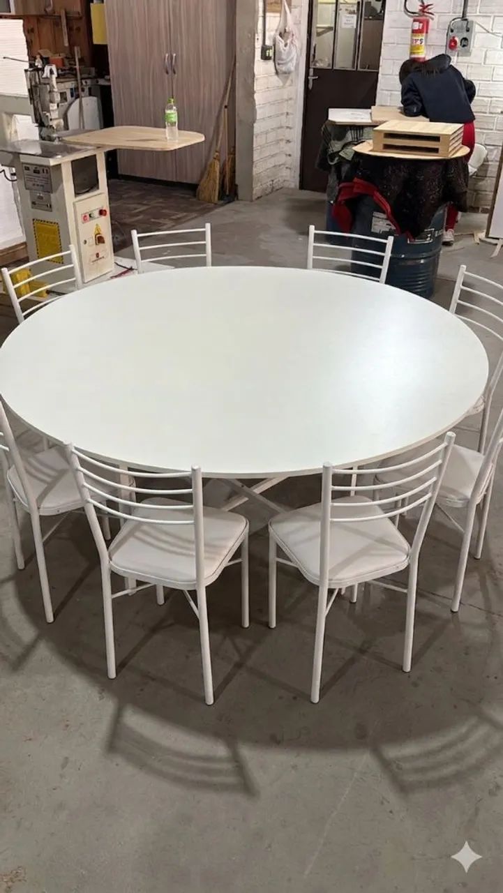 Mesa e cadeiras especiais para salão de festas e bufê  - Foto 2