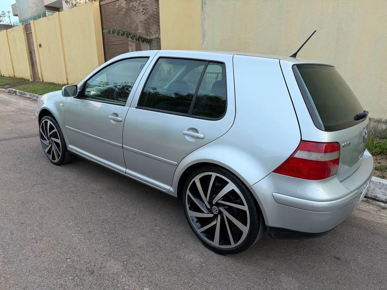 Volkswagen Golf 1.6 MI/ 1.6 MI Gener./black & Silver 2005