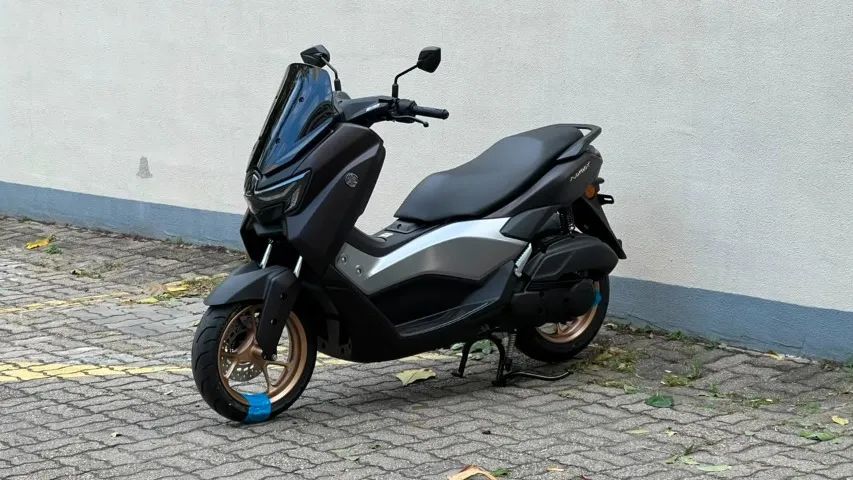 NMAX 160 2026 - Foto 3