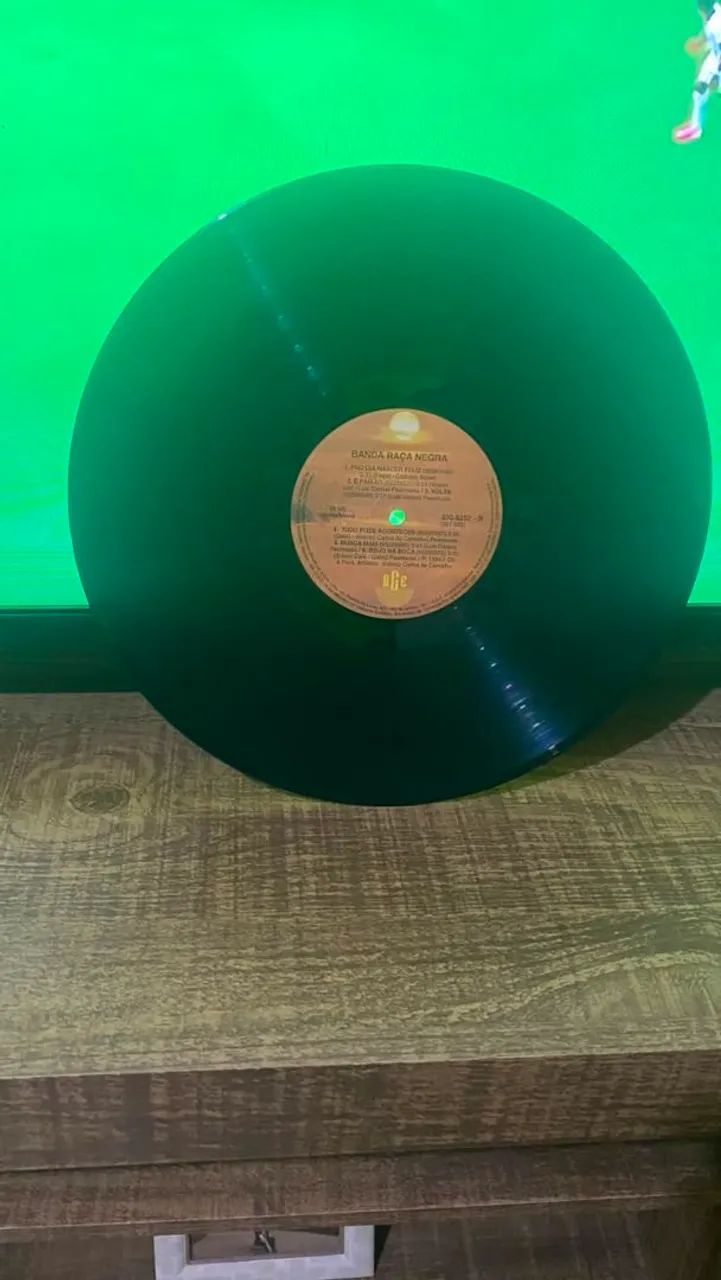 Raça Negra em Disco de Vinil - LP Clássico do Samba/Pagode - Foto 3