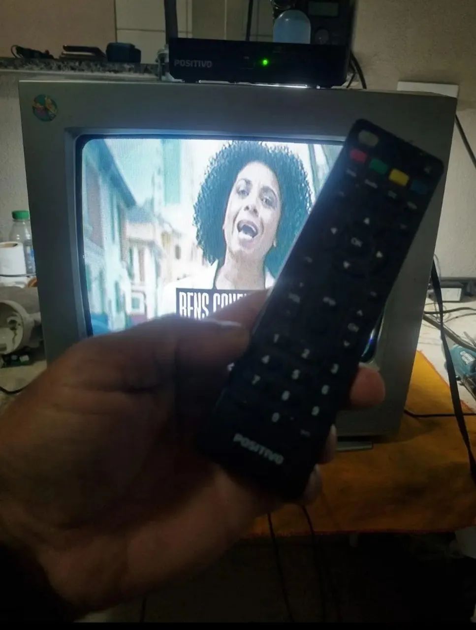 Tv LG 14 + Conversor positivo com controle - Foto 3