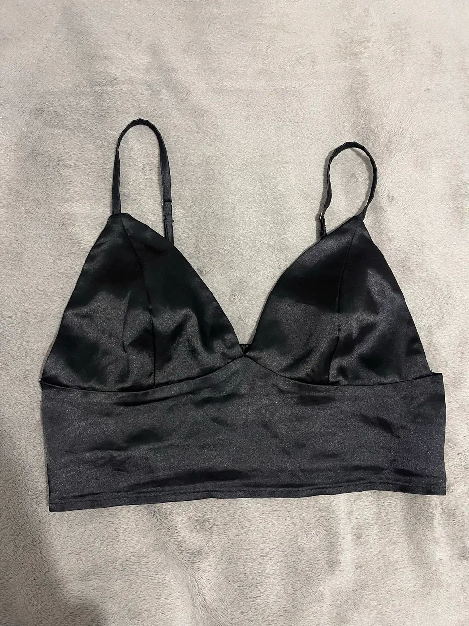 Cropped preto acetinado