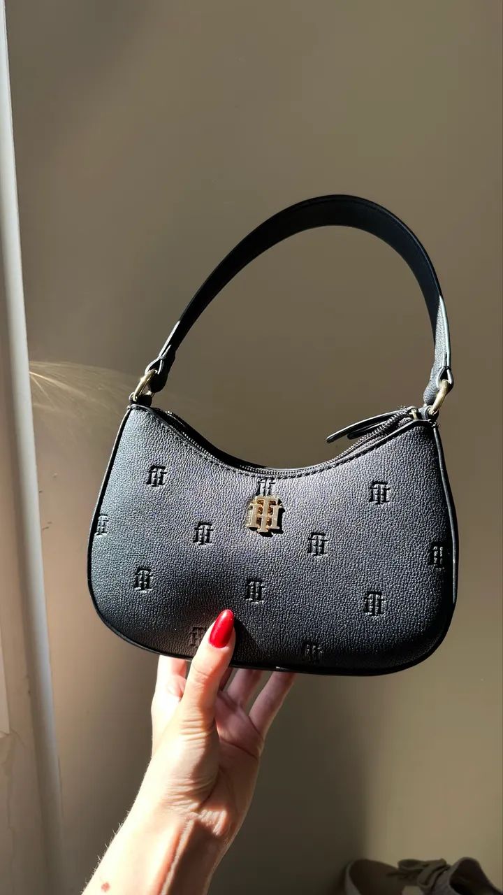Bolsa Tommy Hilfiger Shoulder Bag Preta