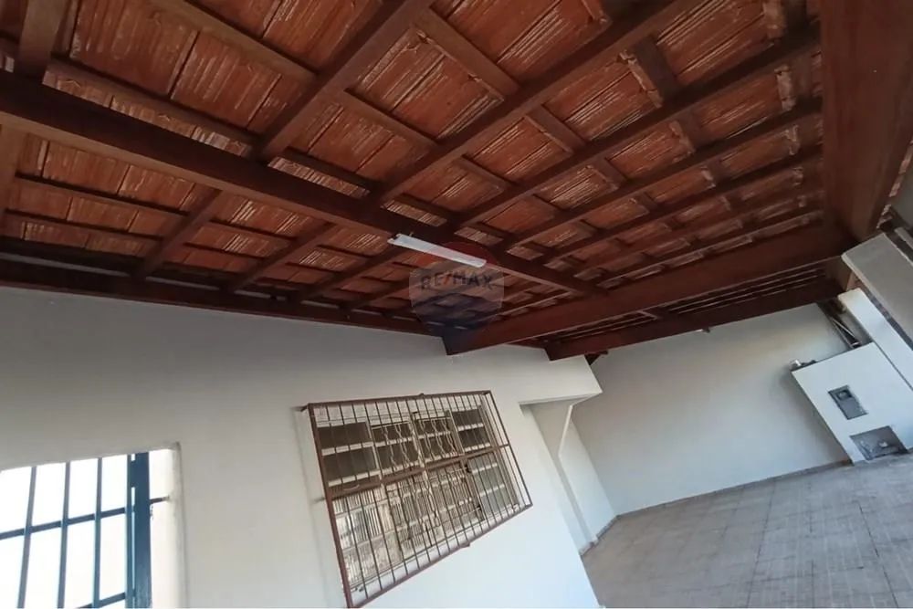 Casa reformada c/ 3 dorms e 2 vagas - Vila Irmãos - Foto 5
