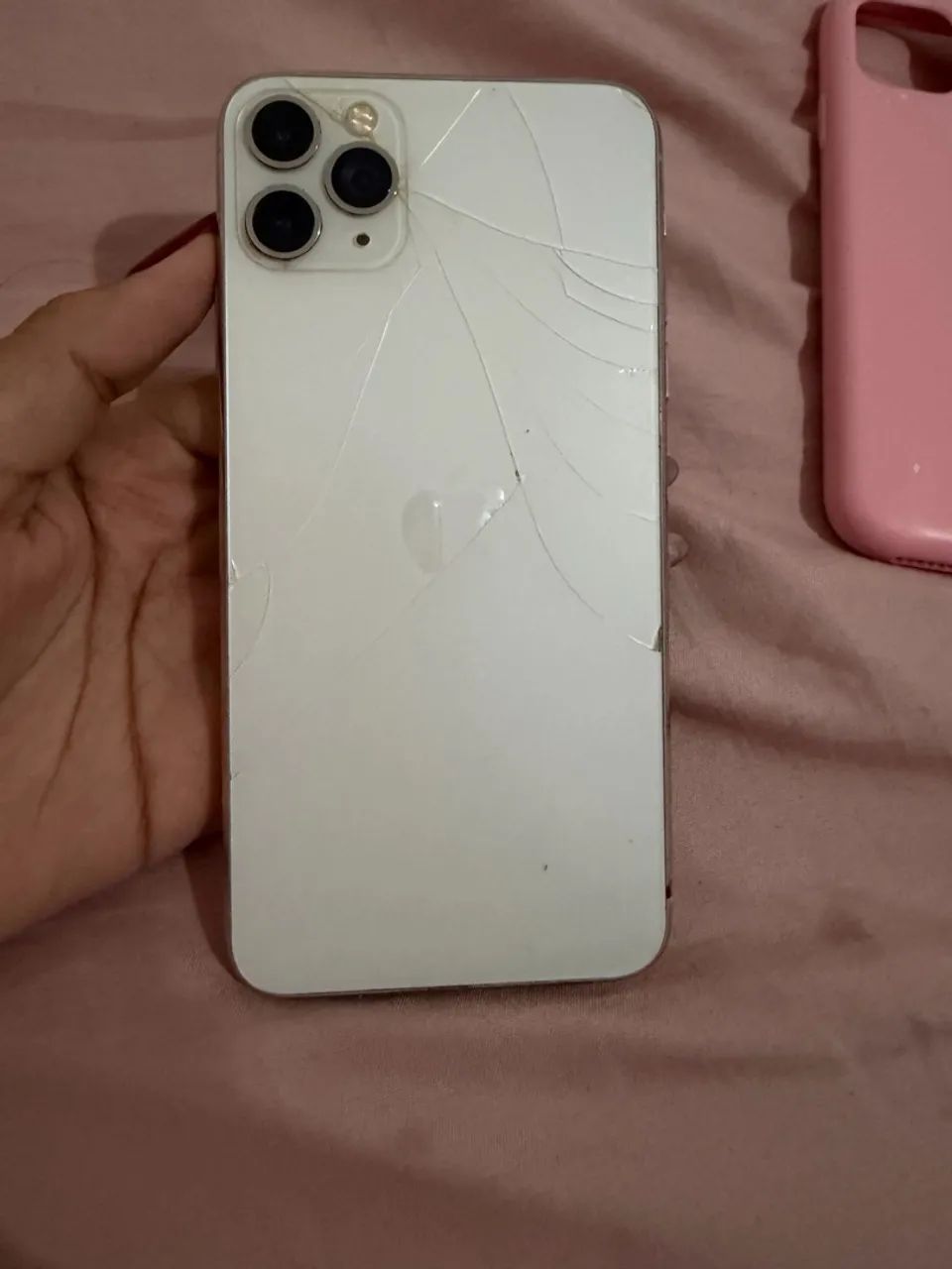 IPHONE XR BRANCO - Foto 2
