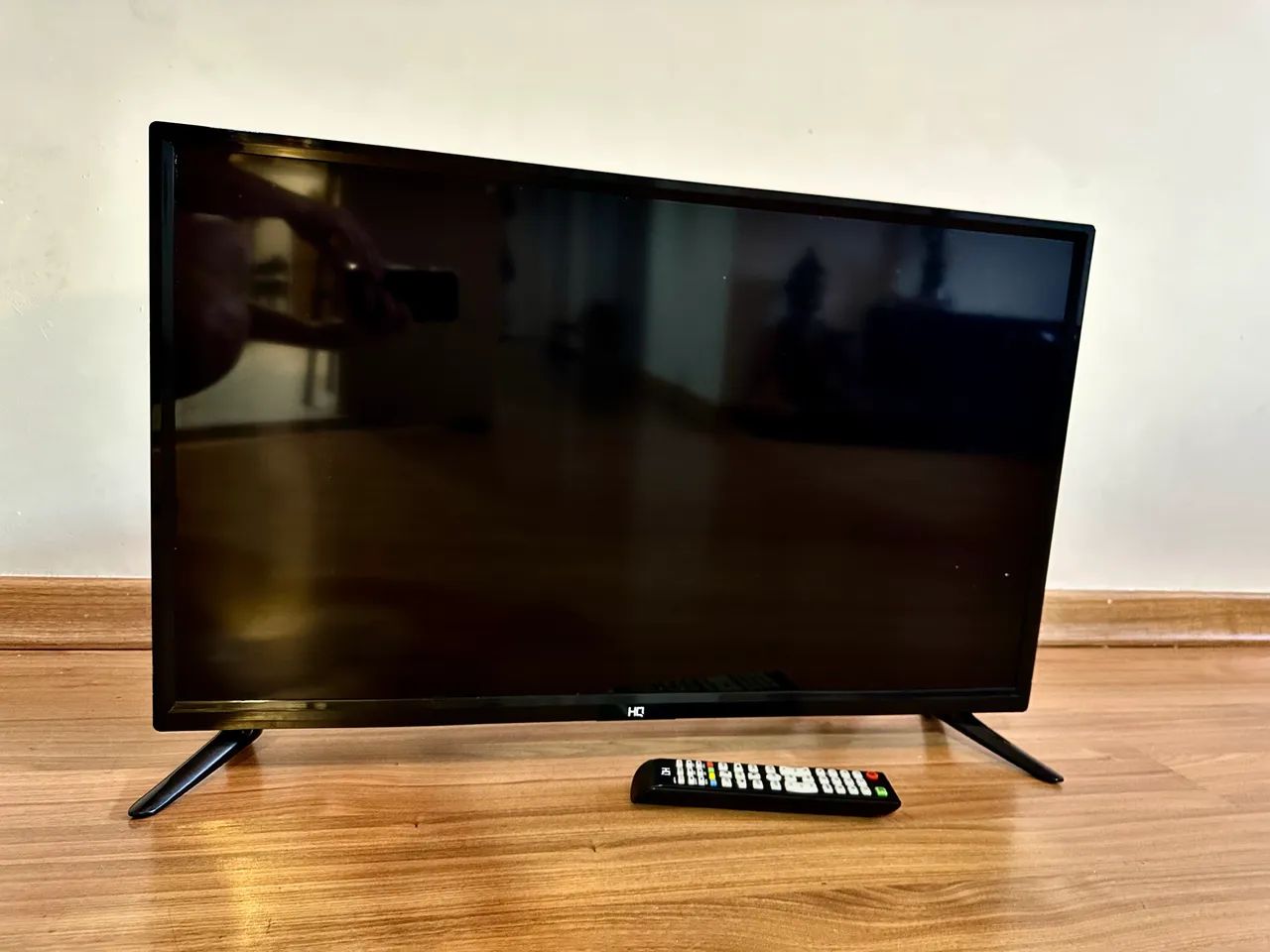 TV HQ Smart 32? LED - Excelente estado - Foto 3