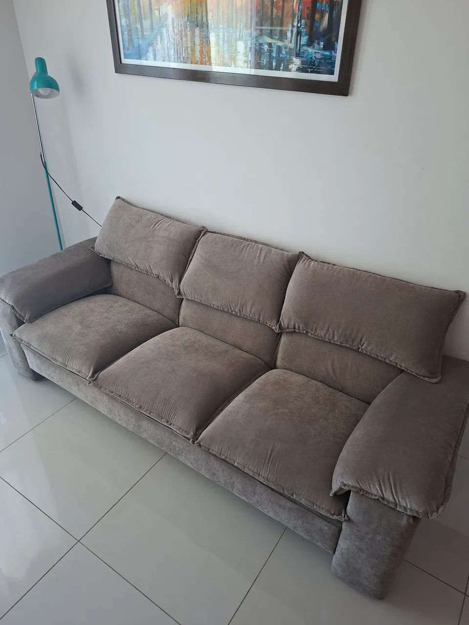 Sofá de 3 lugares (2,10m) em Suede Veludo