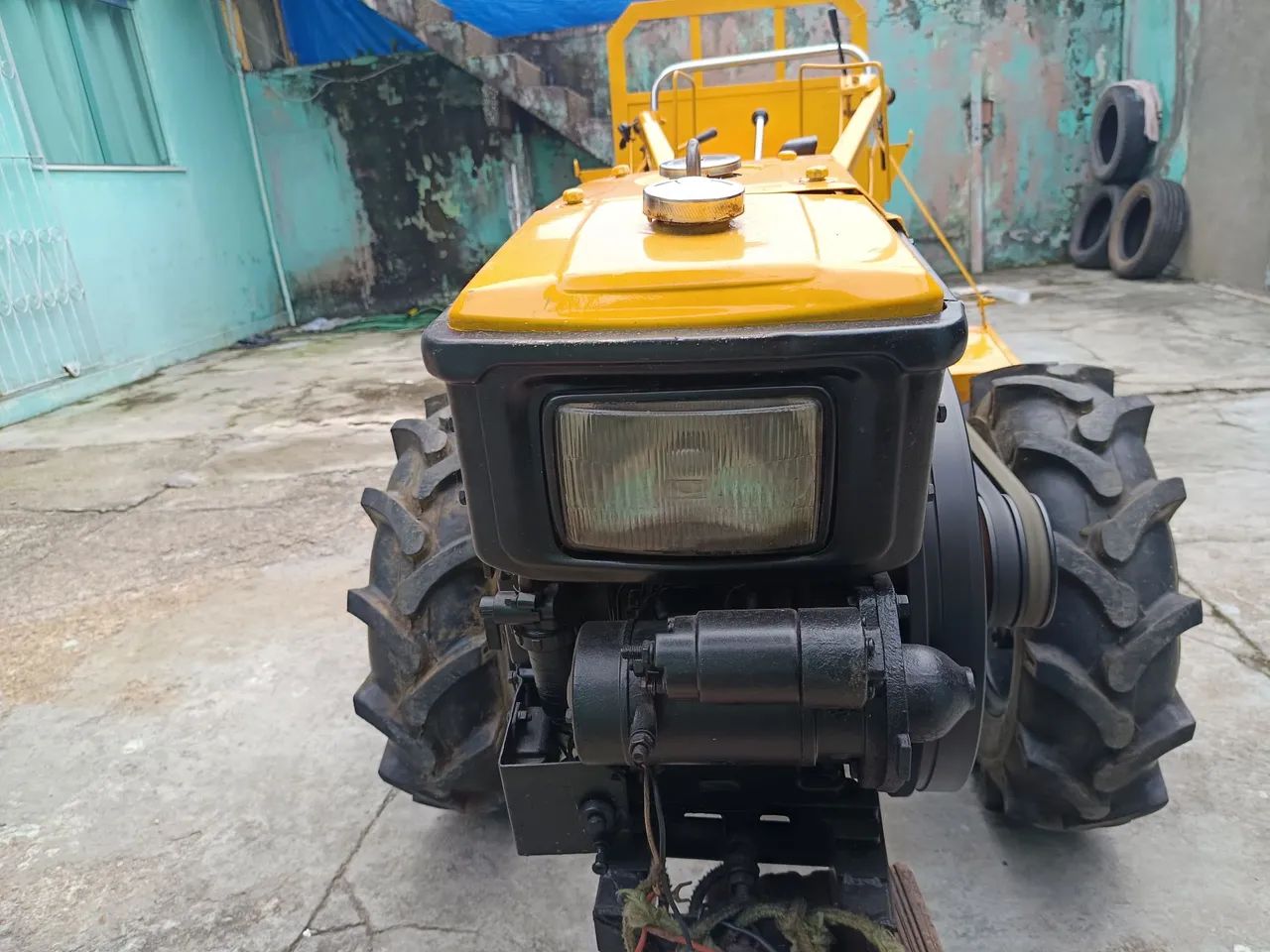 Microtrator 13hp a Diesel com Carreta  - Foto 2