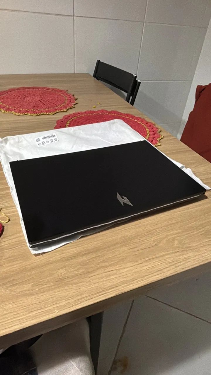 Acer nitro v15 i7 rtx 5050 - Foto 2
