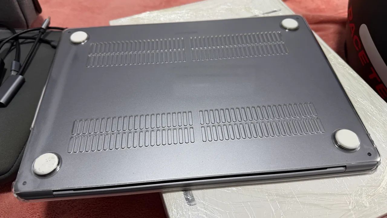 MACBOOK M3 - Foto 2