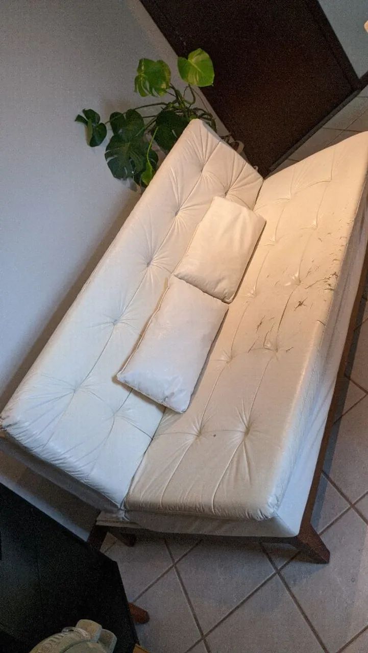 Sofá-Cama 3 Lugares Madeira Maciça + Manta e Almofadas - Foto 4