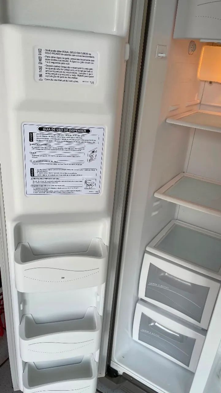 Geladeira Electrolux Inox side by side - Foto 5