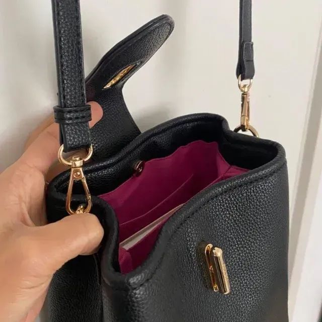 Bolsa Preta Arezzo