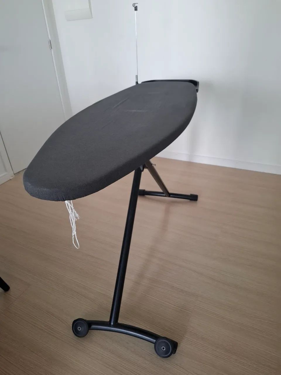 Tábua de passar reforçada 