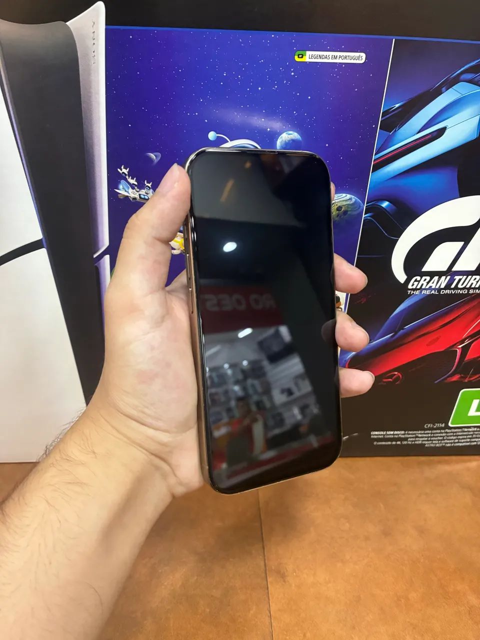 IPHONE 16 PRO 256GB (SEMI ZERADO) - Foto 2