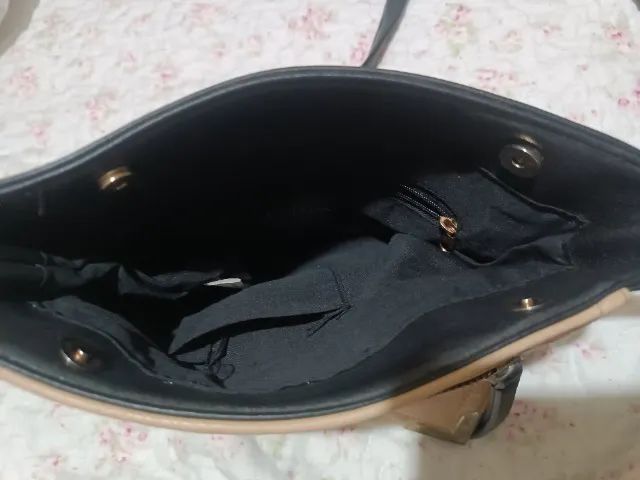 Bolsa feminina Adresse, duas cores, preto e bege, usada - Foto 4