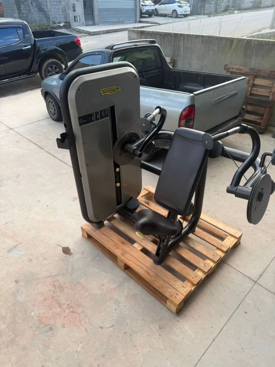Máquina deTríceps Technogym - Foto 3