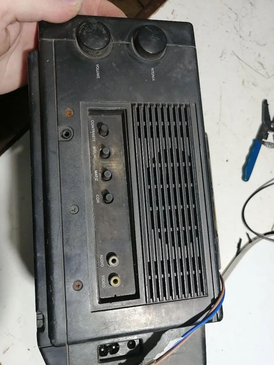 Mini TV de tubo, funciona parcial leia!  - Foto 4