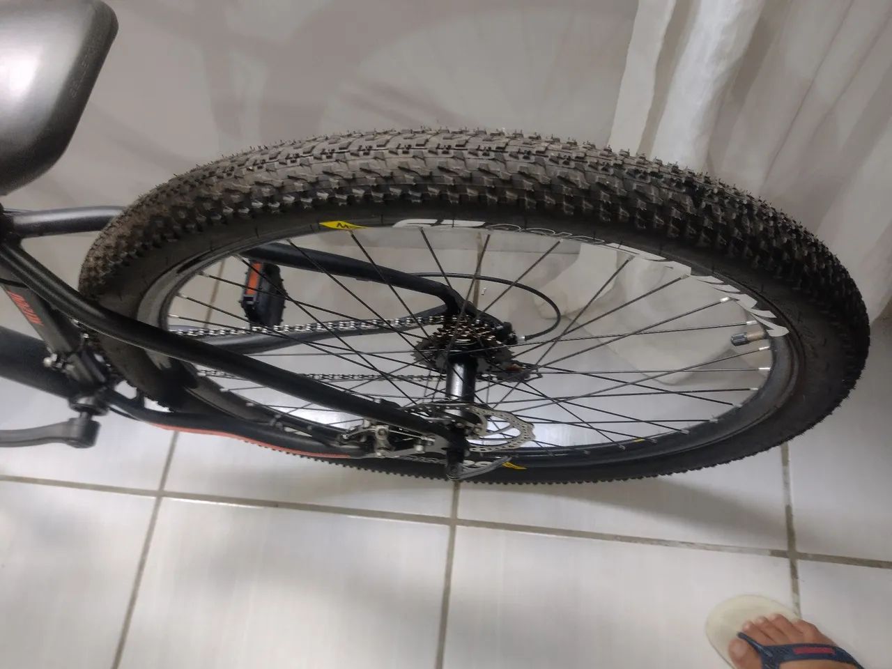 Bicicleta pra vender logo nova r$ 1000 - Foto 3