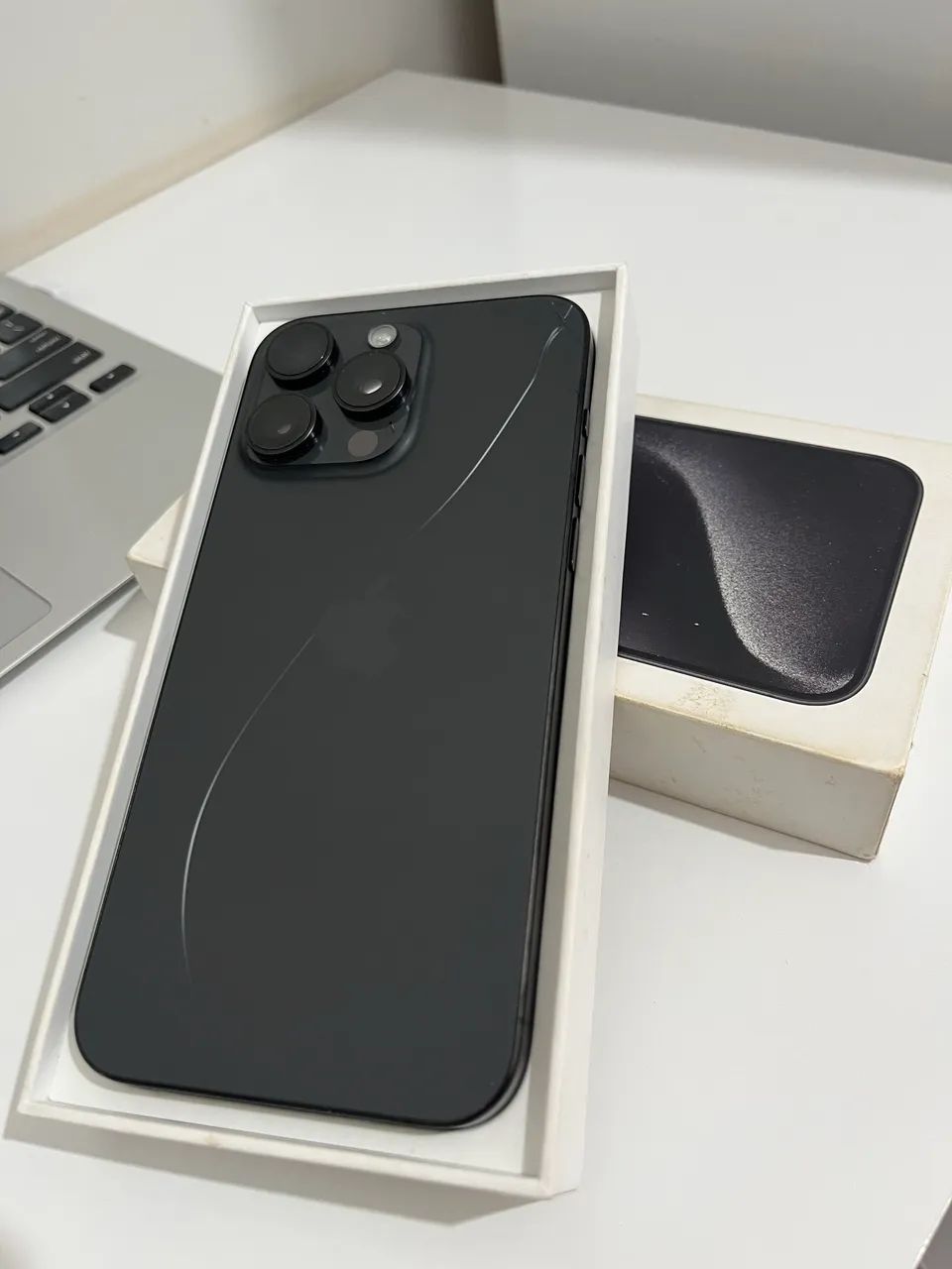 iPhone 15 pro Max 256gb 84% - Foto 5