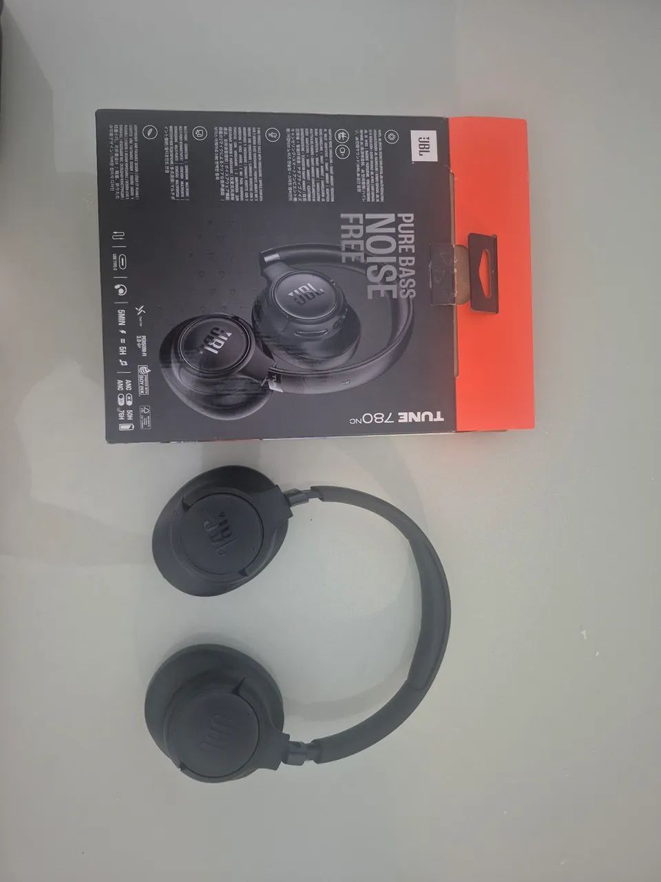 Fone de ouvido JBL 780 nc