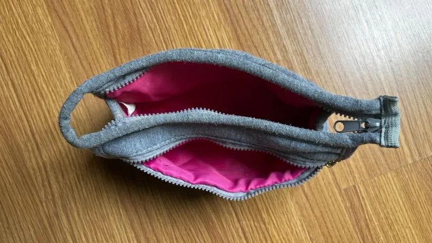 necessaire puket cinza e rosa - Foto 3