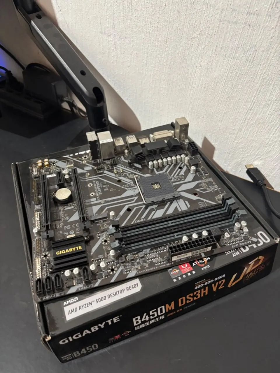 Placa mãe b450m ds3h v2
