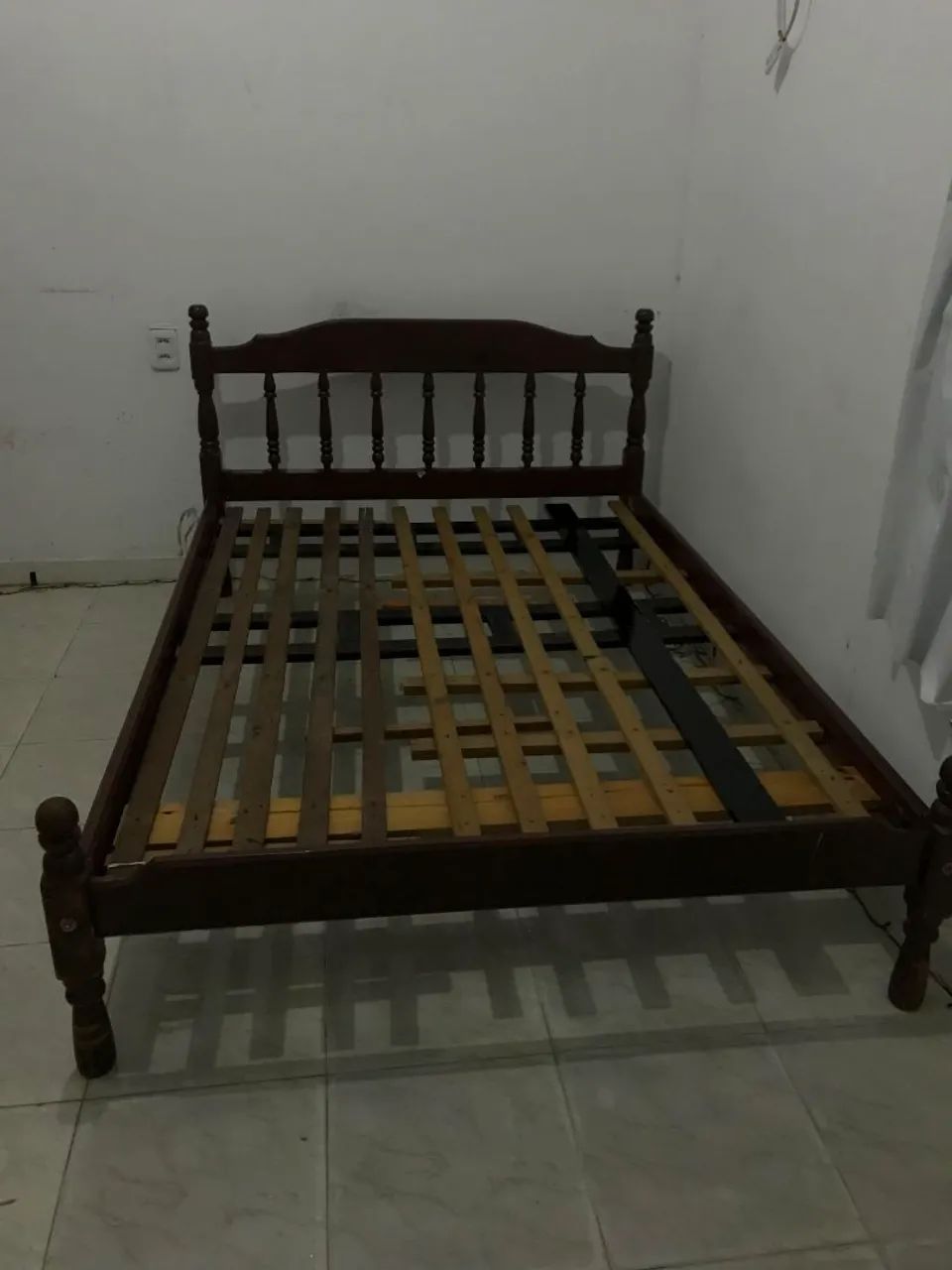 Vendo cama de casal - Foto 2