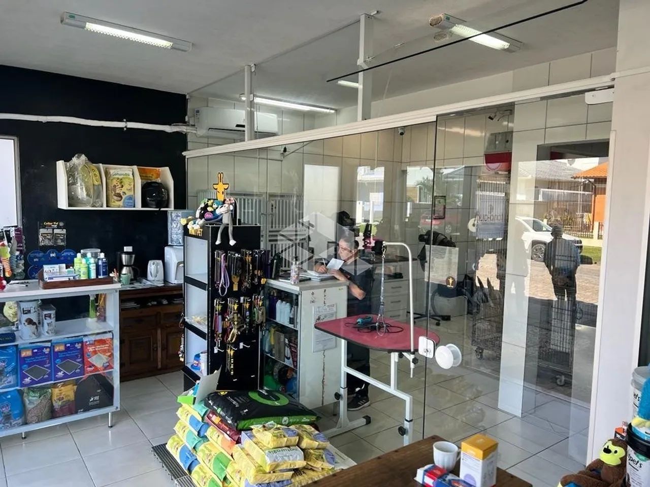 Loja à Venda no Centro de Garopaba - Localização Comercial Premium - Foto 3
