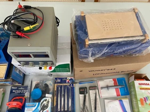Kit para reparos Celular, mesa separadora, conj. solda e fonte yaxum c/ vários acessórios - Foto 5