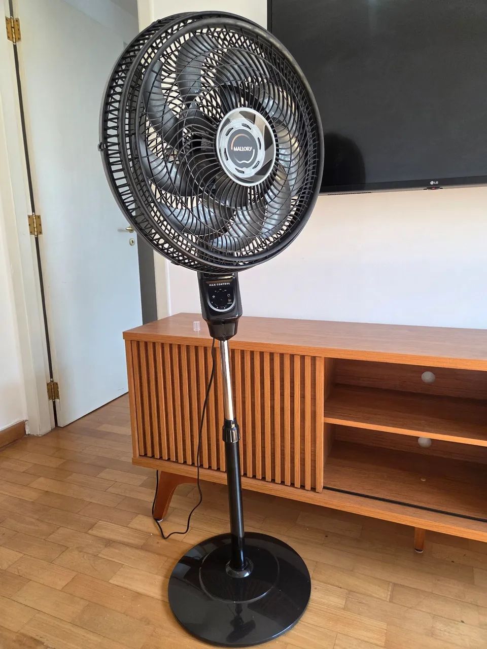 Ventilador de Coluna Mallory Max Control - Foto 2
